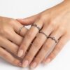 Anillos Plateados Apilables para Mujer | Set de 4 Diseños Minimalistas
