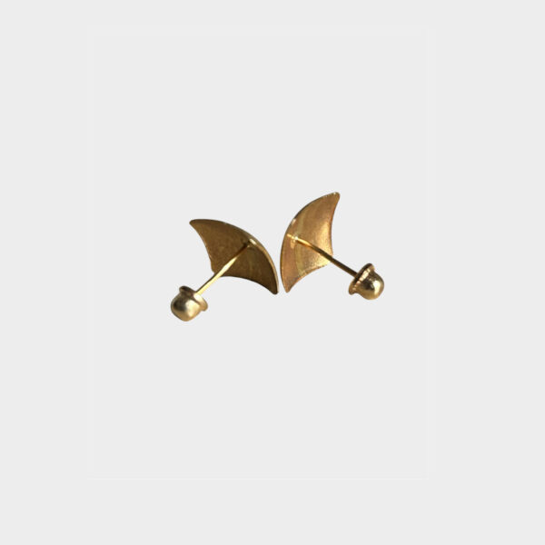 Aretes Cuadrados de Oro 14K con Acabado Mate Texturizado - Joyería Elegante Diaria para Mujer (3) Aretes Cuadrados de Oro 14K con Acabado Mate Texturizado - Joyería Elegante Diaria para Mujer