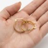 Aretes de Argolla en Oro 14K con Textura Diamantada