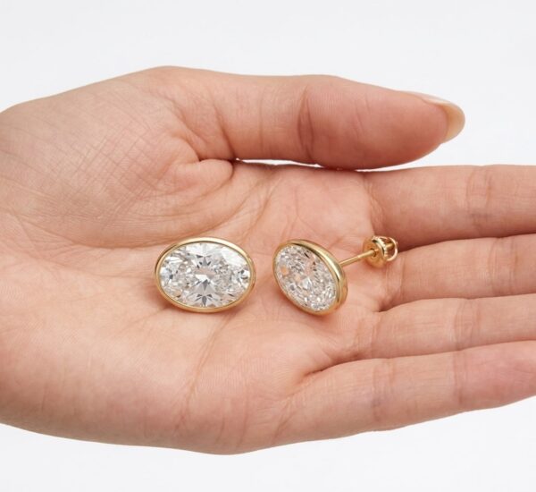 Aretes de Oro 14K con Zirconia Ovalada | Joyería Fina para Mujer