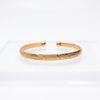 Brazalete Dorado con Textura Tipo Serpiente para Mujer
