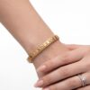 Brazalete Dorado con Textura de Escamas para Mujer | Pulsera Cuff Elegante