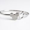 Brazalete Plateado con Siluetas de Orejitas para Mujer | Pulsera Linda y Elegante