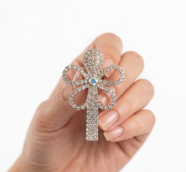 Broche para Cabello Flor Dorada con Cristales | Accesorio Elegante y Brillante para Mujer