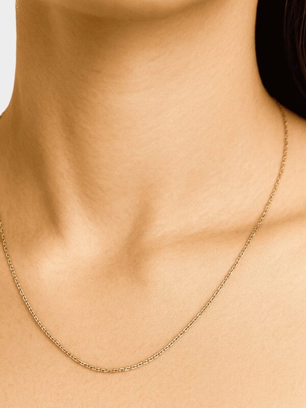 Cadena de Oro 14K Minimalista Joyería Atemporal para Mujer