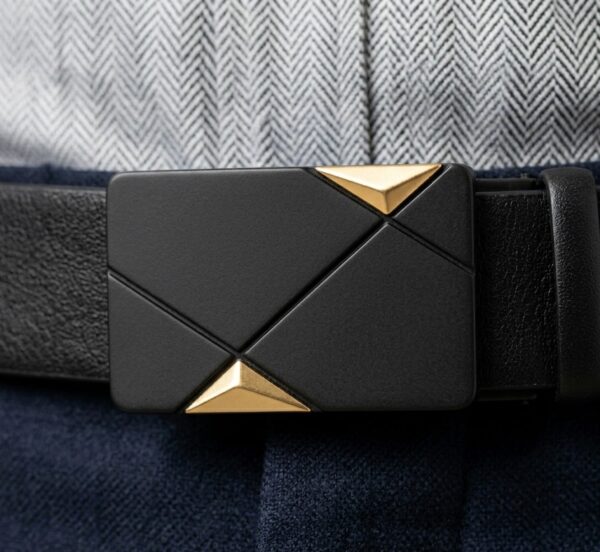 Cinturón Negro para Hombre con Hebilla Geométrica Dorada | Elegante, Formal y Casual
