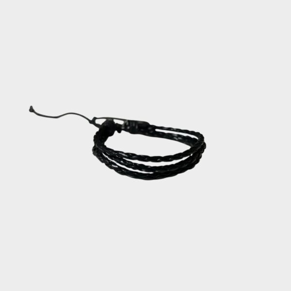 Pulsera Artesanal de Cuero Negro - Trenzado Triple - Accesorio Ajustable