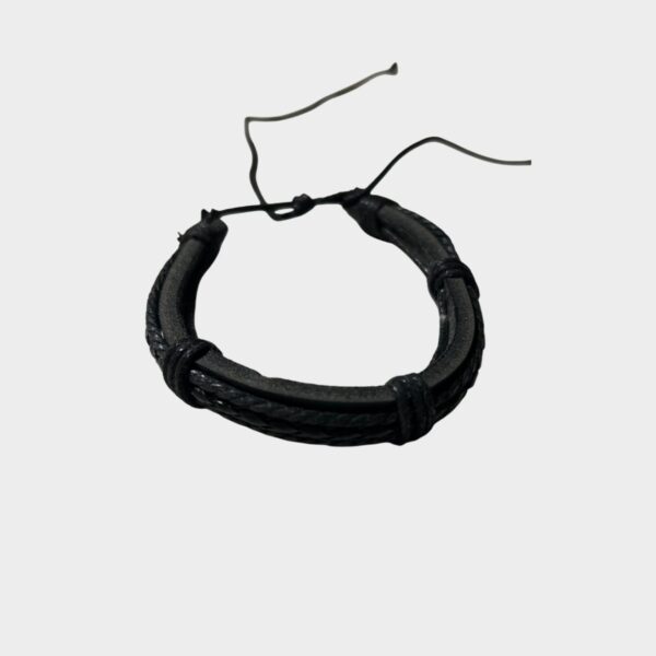 Pulsera Artesanal de Cuero Negro con Nudo Lineal - Diseño Minimalista y Versátil