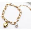 Pulsera Dorada para Mujer con Dijes de Corazón y Perla Elegante
