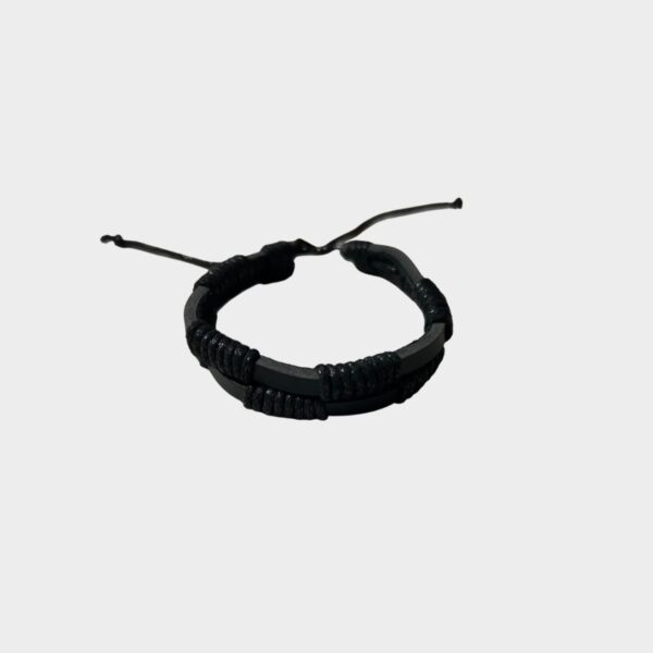 Pulsera de Cuero Negro Unisex - Tejido Artesanal Ajustable Estilo Urbano Casual (1) Pulsera de Cuero Negro Unisex - Tejido Artesanal Ajustable Estilo Urbano Casual